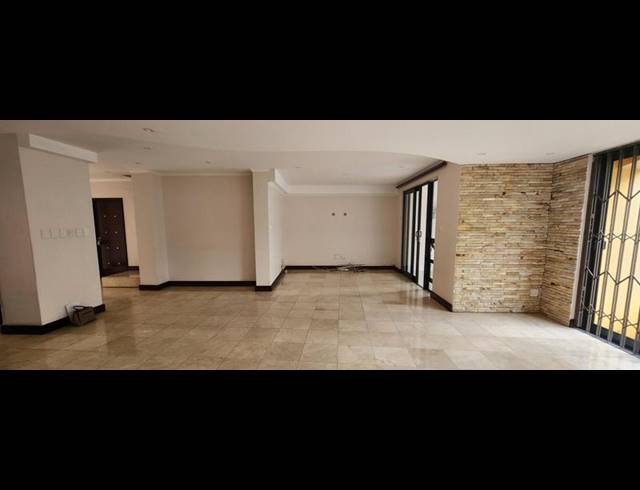 3 BEDROOM PROPERTY TO RENT IN BEDFORD GARDENS